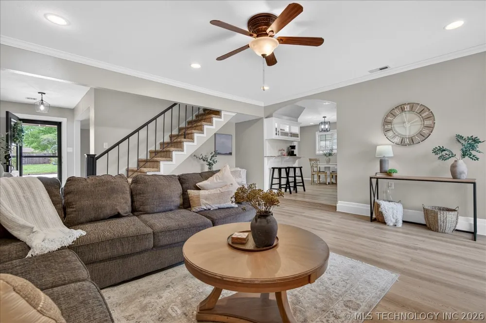 1242 May Lane Bartlesville, OK 74006