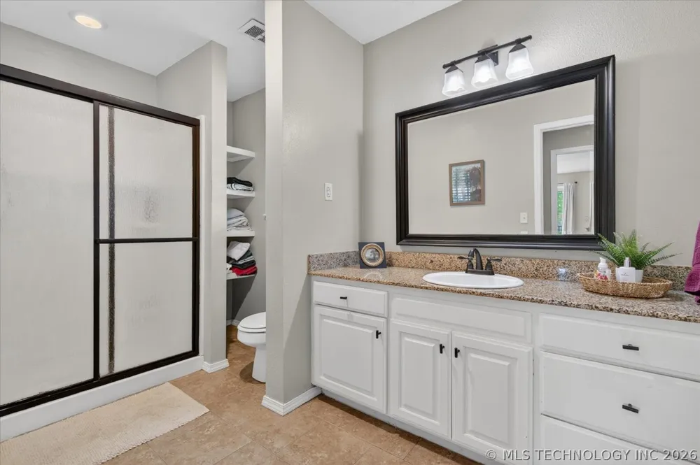 1242 May Lane Bartlesville, OK 74006