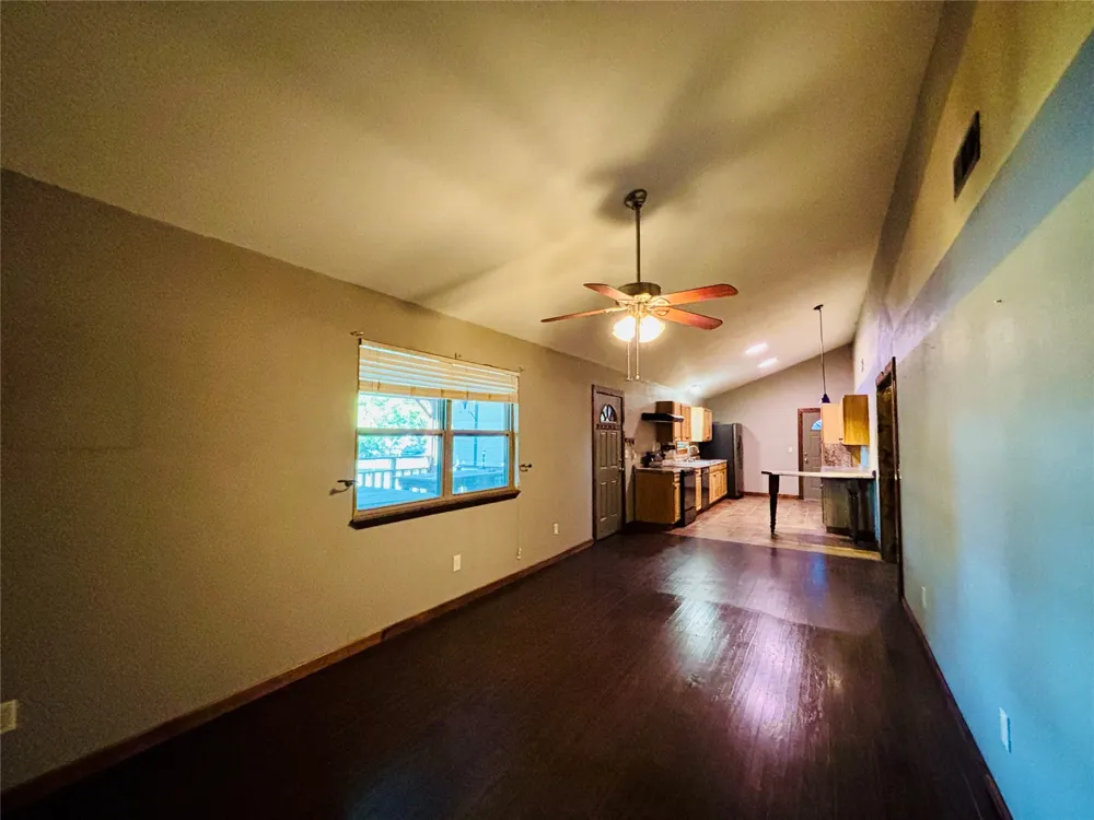 419151 E 1146 ROAD Checotah, OK 74426