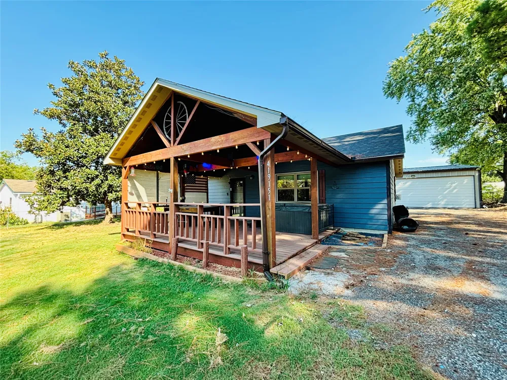 419151 E 1146 ROAD Checotah, OK 74426