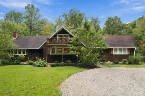 2116 Stout Road