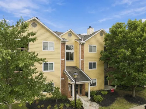 997 Cedar Ridge Drive #3