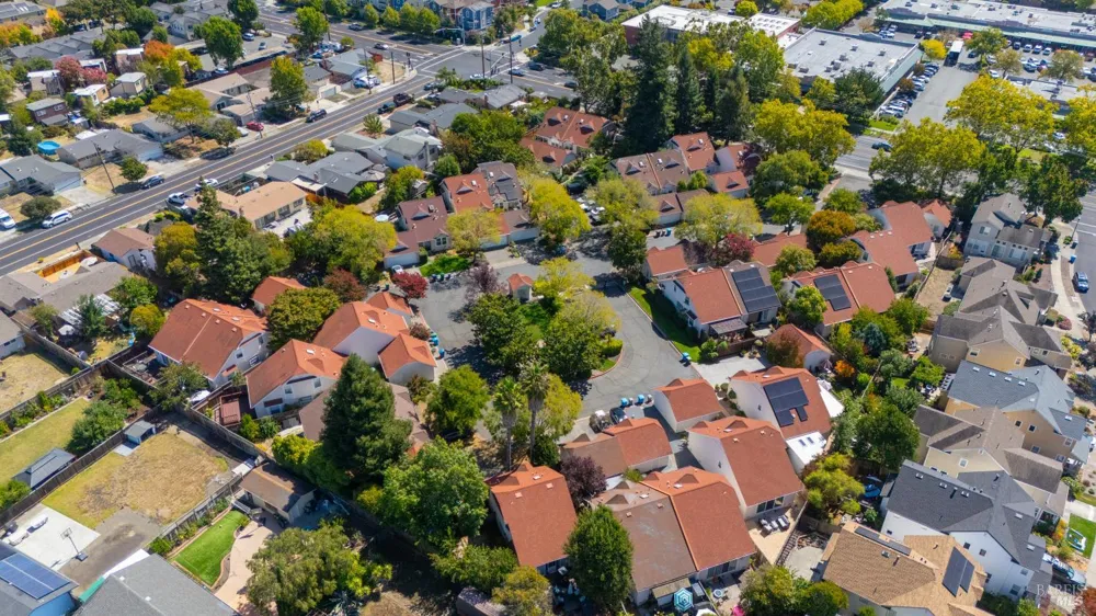 18 Bay Tree Court Cotati, CA 94931