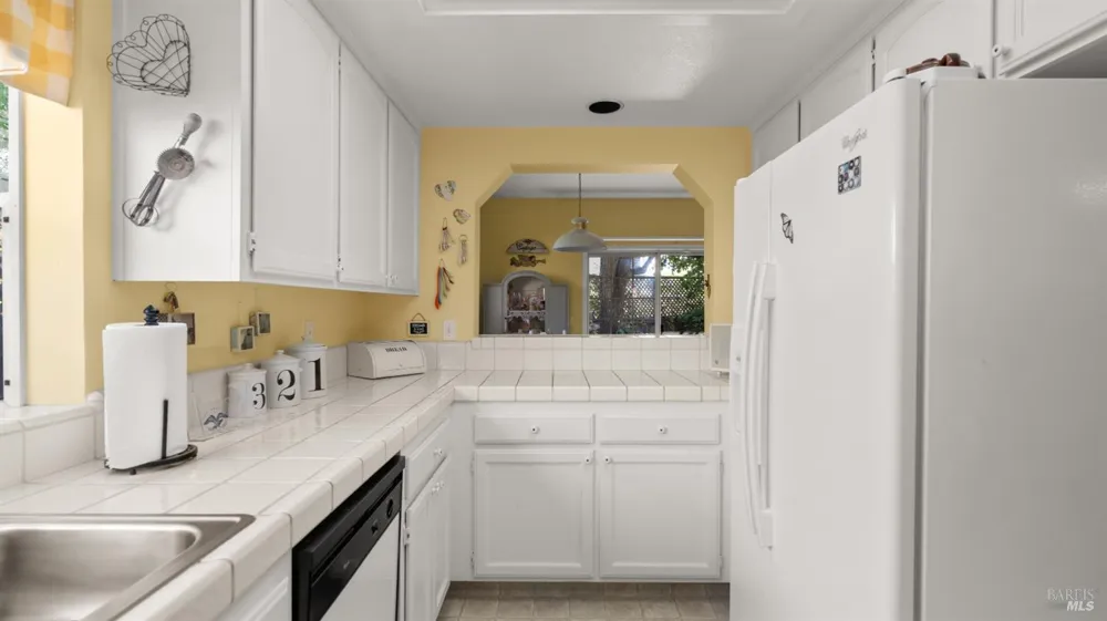 18 Bay Tree Court Cotati, CA 94931