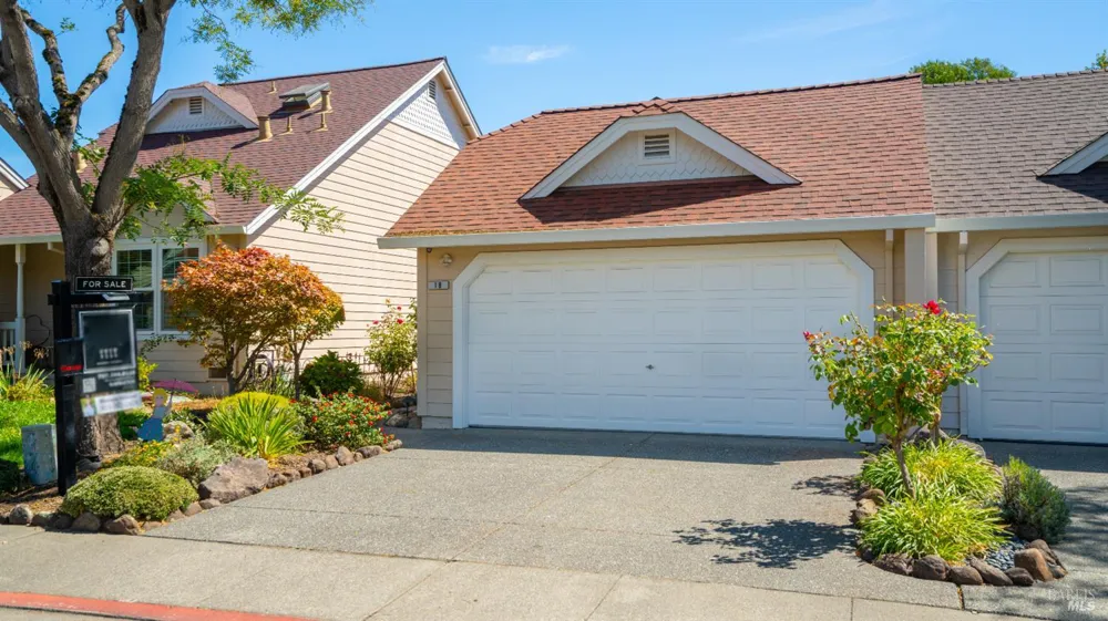 18 Bay Tree Court Cotati, CA 94931