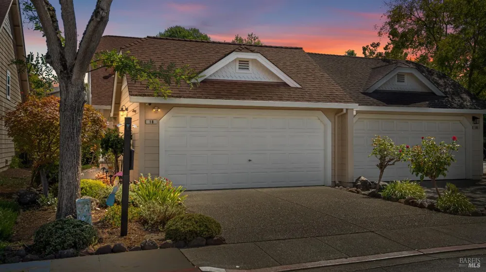 18 Bay Tree Court Cotati, CA 94931