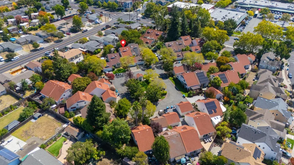 18 Bay Tree Court Cotati, CA 94931