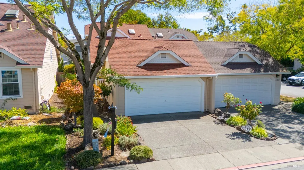 18 Bay Tree Court Cotati, CA 94931