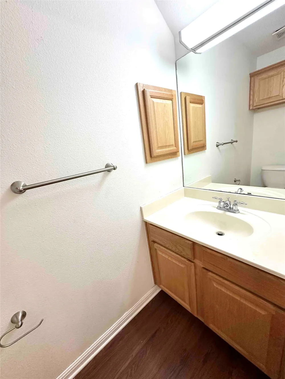 6900 E Riverside Drive #27 Austin, TX 78741