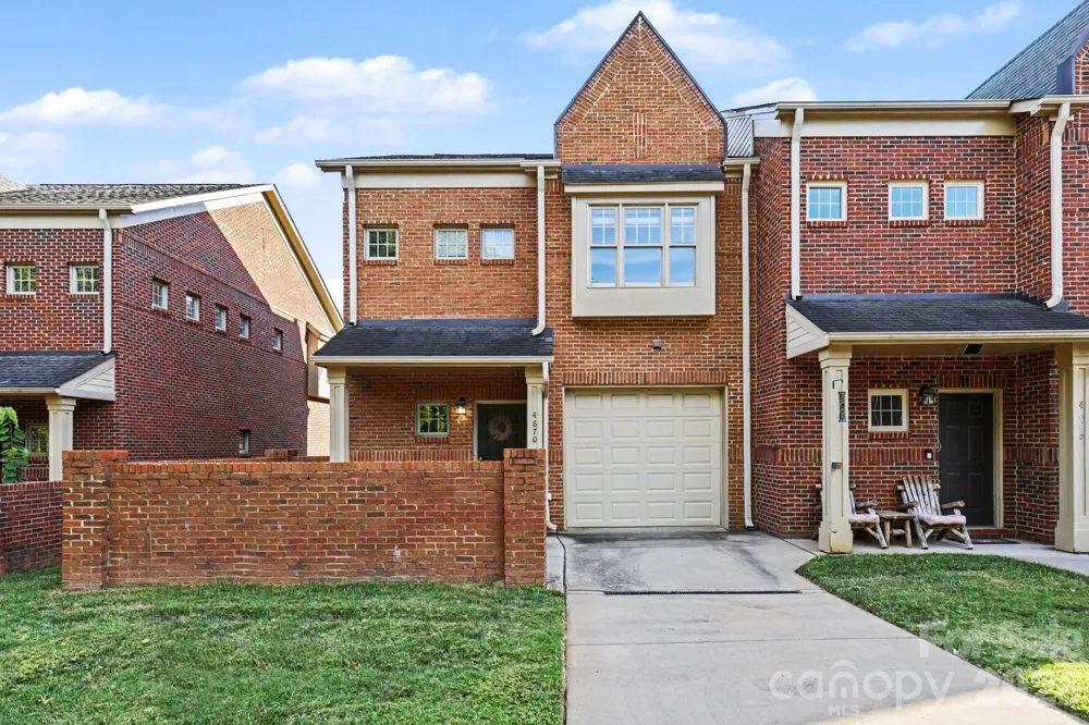 4670 Dabney Vigor Drive Charlotte, NC 28209