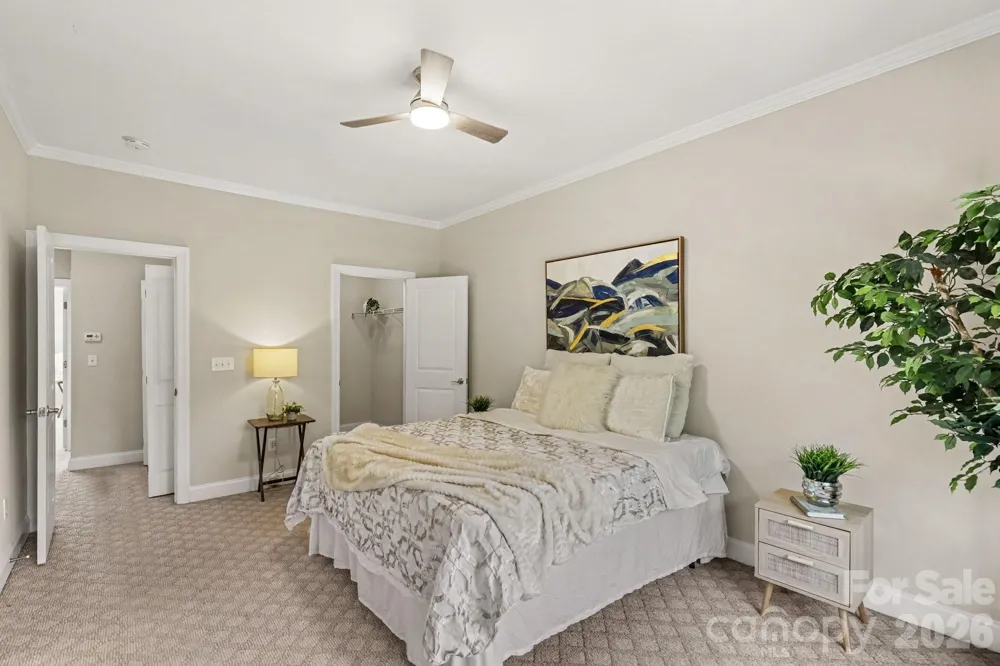 4670 Dabney Vigor Drive Charlotte, NC 28209