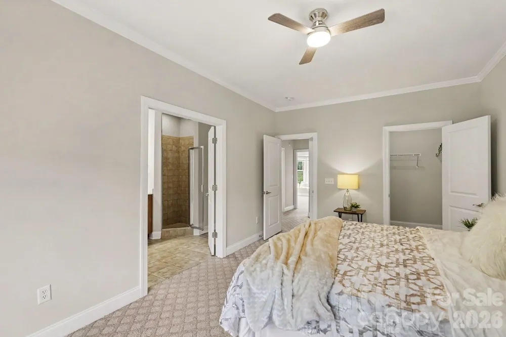 4670 Dabney Vigor Drive Charlotte, NC 28209