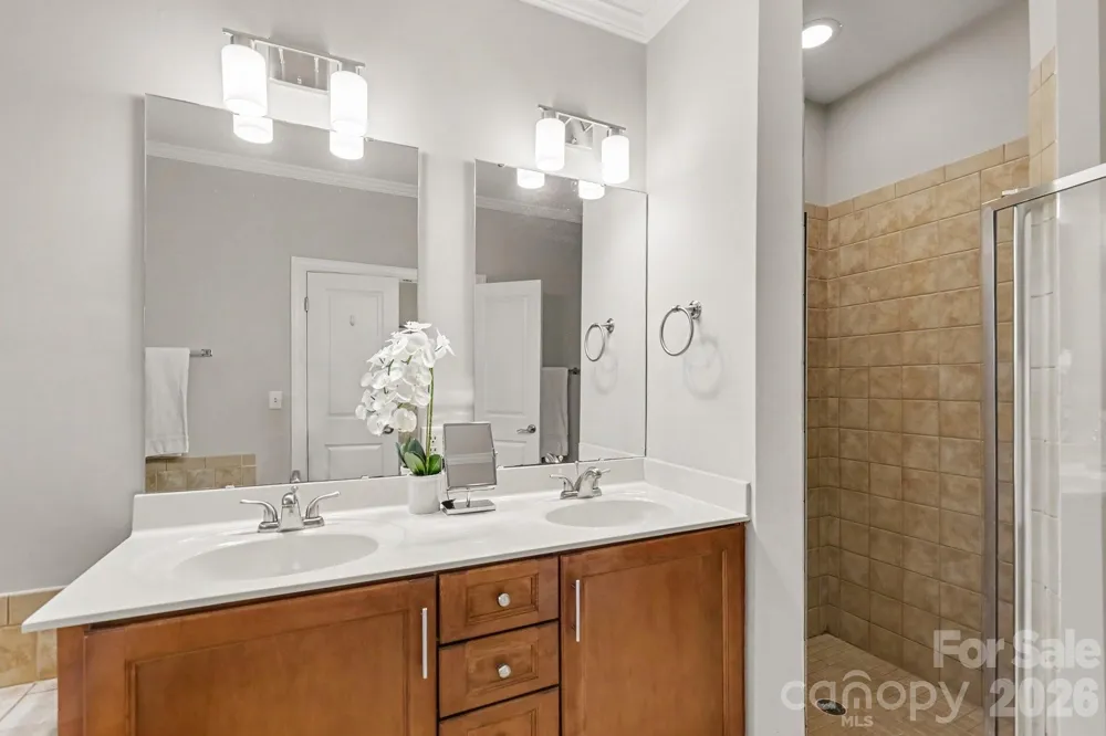 4670 Dabney Vigor Drive Charlotte, NC 28209