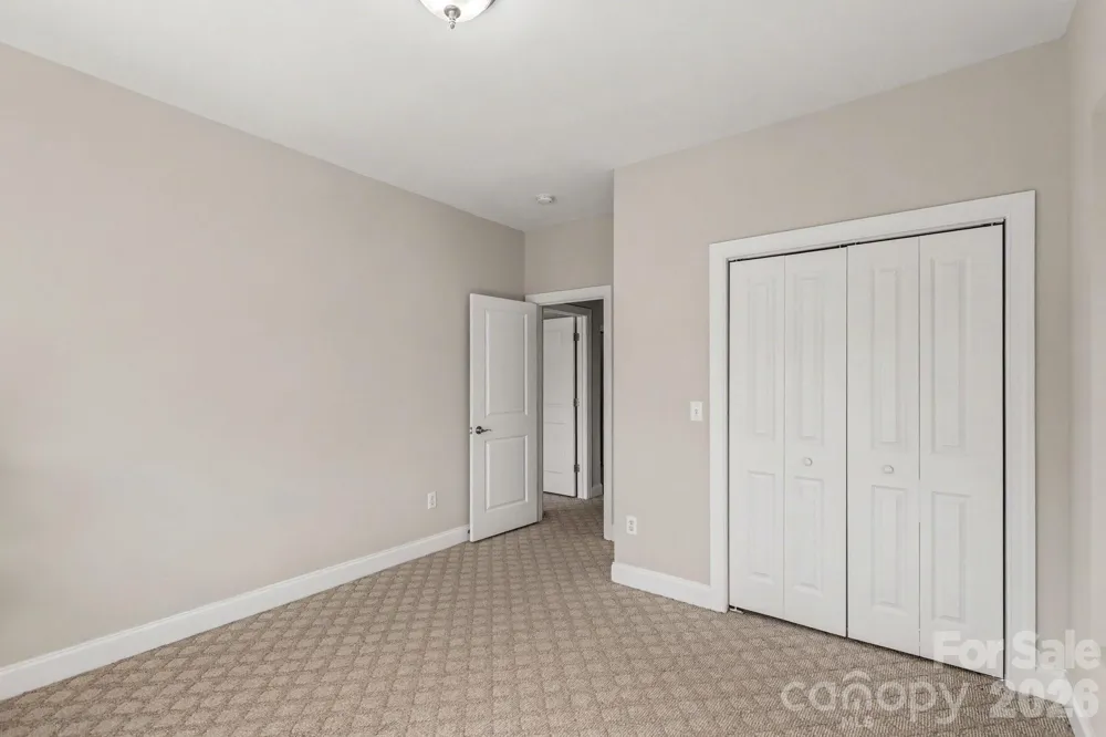 4670 Dabney Vigor Drive Charlotte, NC 28209
