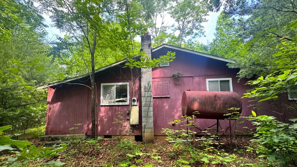 Allison Watts Road Franklin, NC 28734