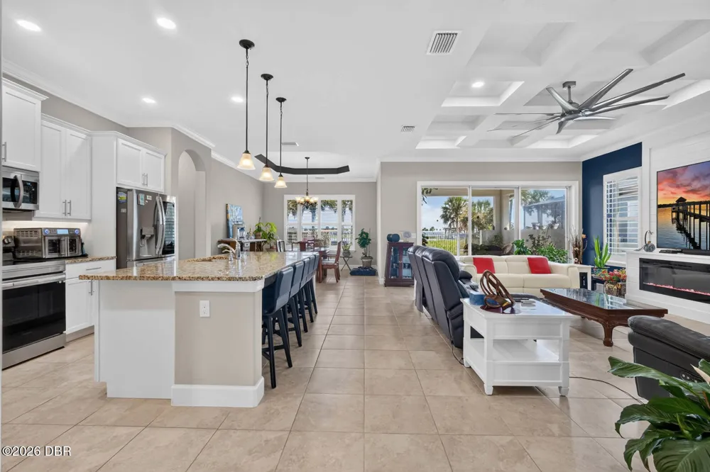 31 S Riverwalk Drive Palm Coast, FL 32137