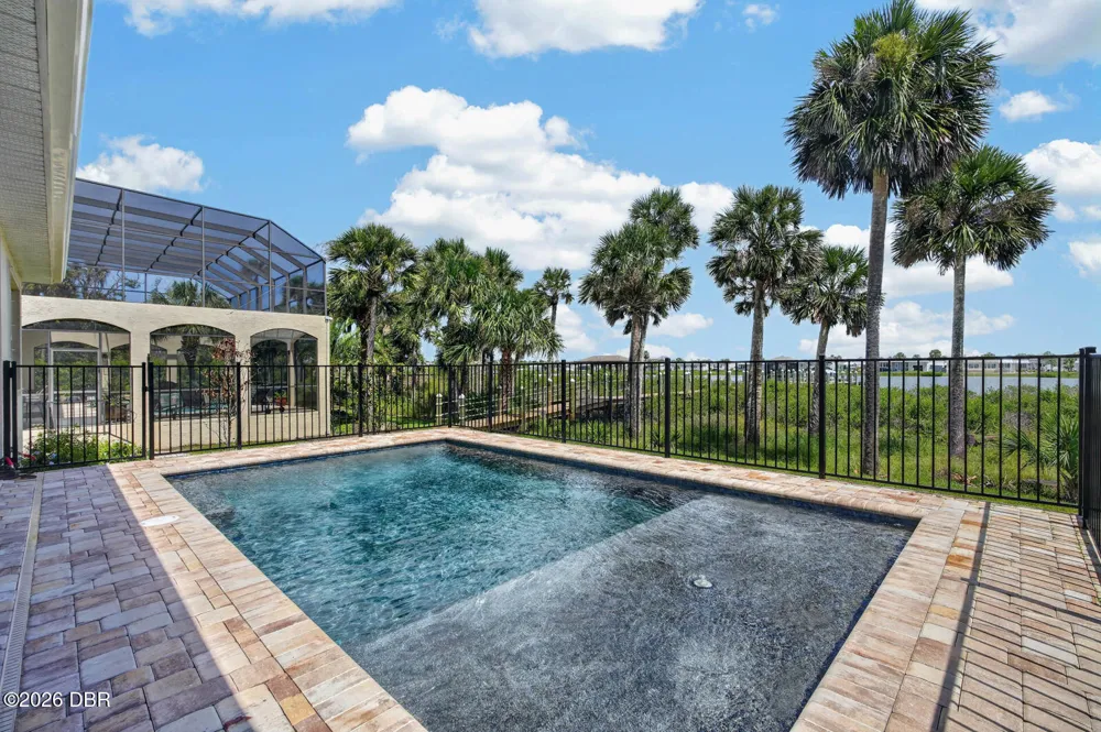31 S Riverwalk Drive Palm Coast, FL 32137