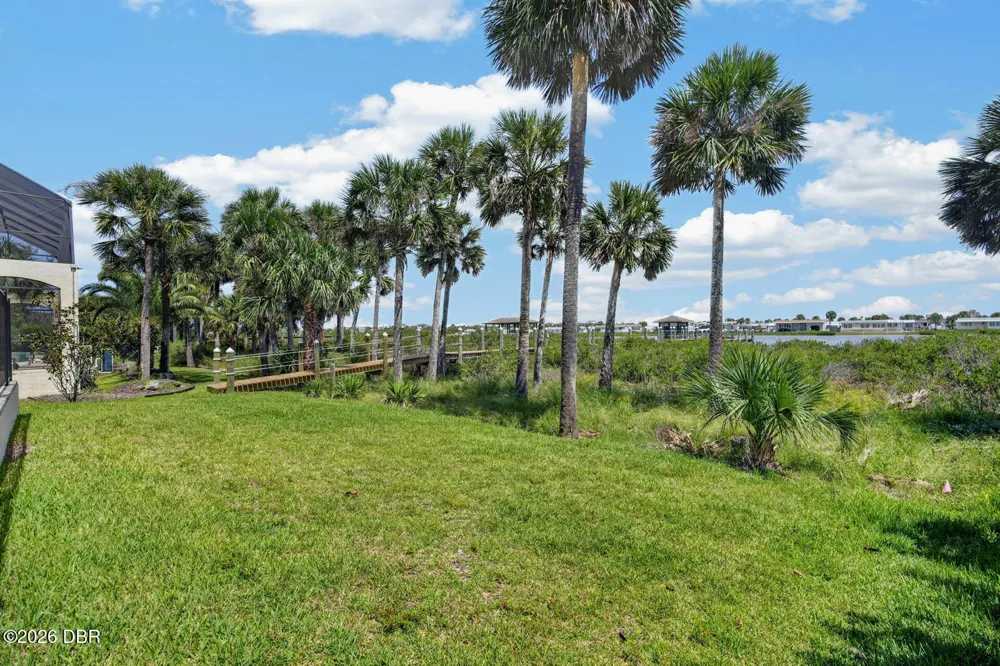 31 S Riverwalk Drive Palm Coast, FL 32137
