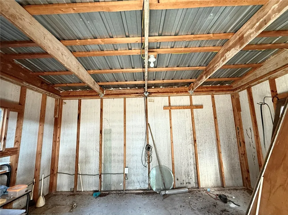 170 White Lane Beeville, TX 78102