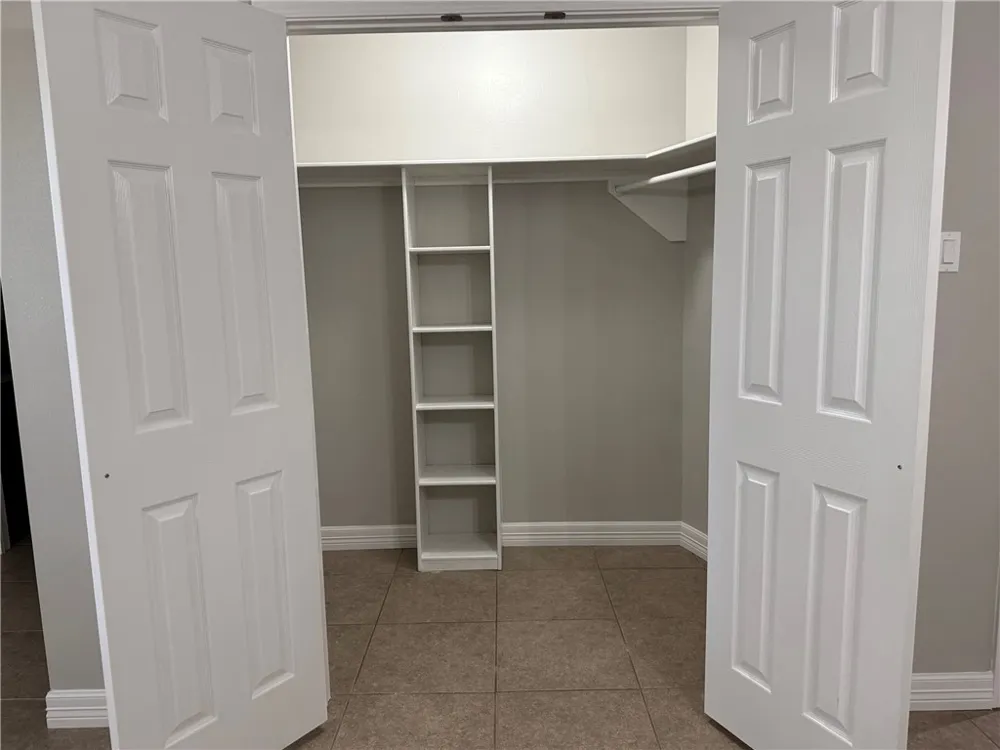 170 White Lane Beeville, TX 78102