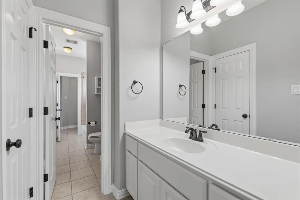 25107 Hogan Bridge Drive Spring, TX 77389