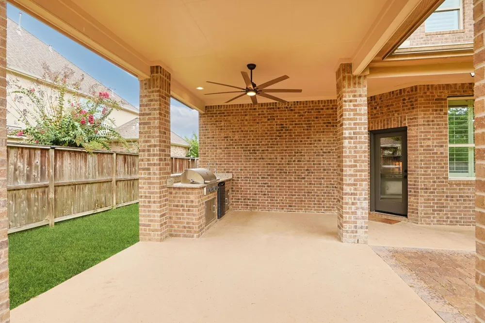 25107 Hogan Bridge Drive Spring, TX 77389