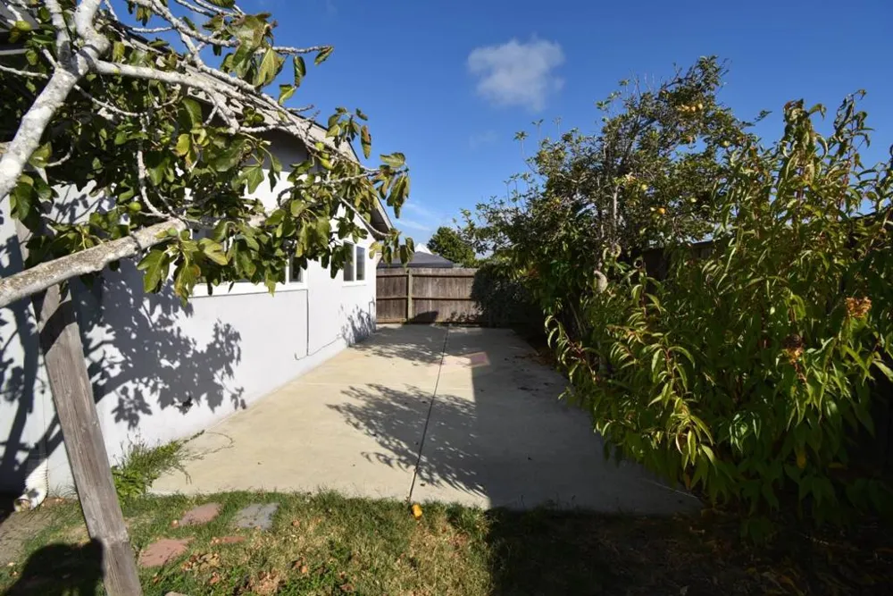 279 Hushbeck Avenue Watsonville, CA 95076