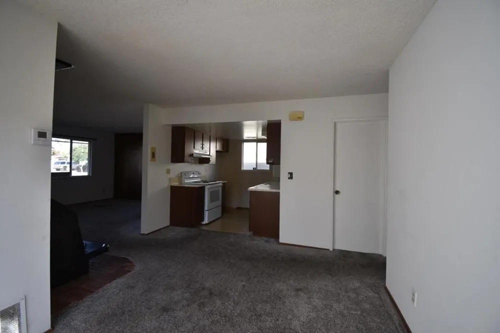 279 Hushbeck Avenue Watsonville, CA 95076