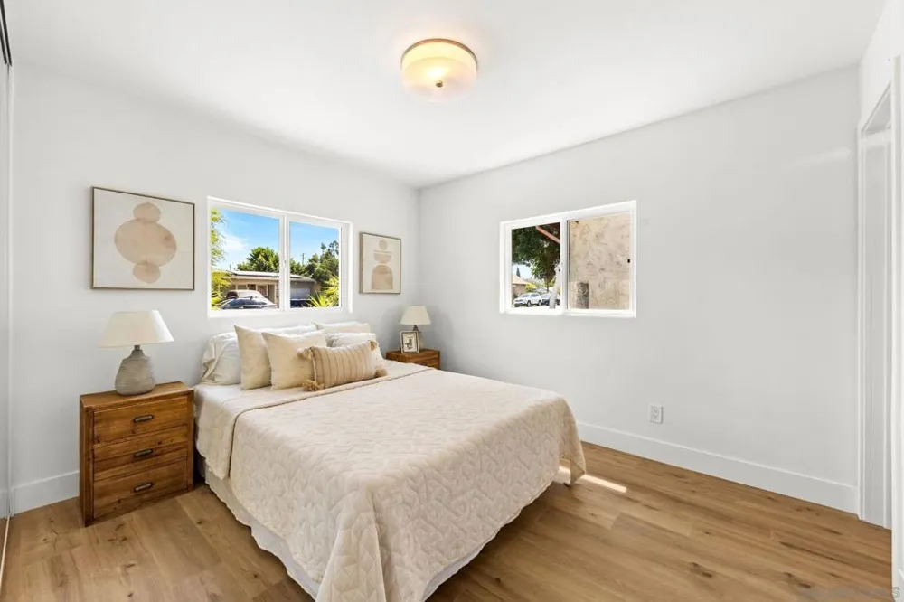 668 Van Houten Ave El Cajon, CA 92020