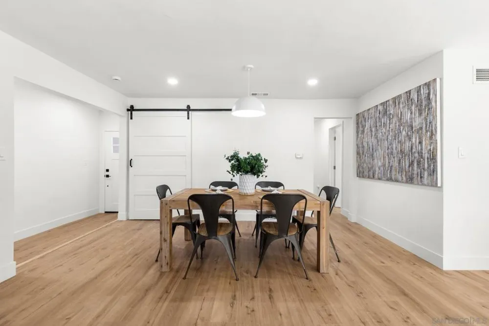 668 Van Houten Ave El Cajon, CA 92020