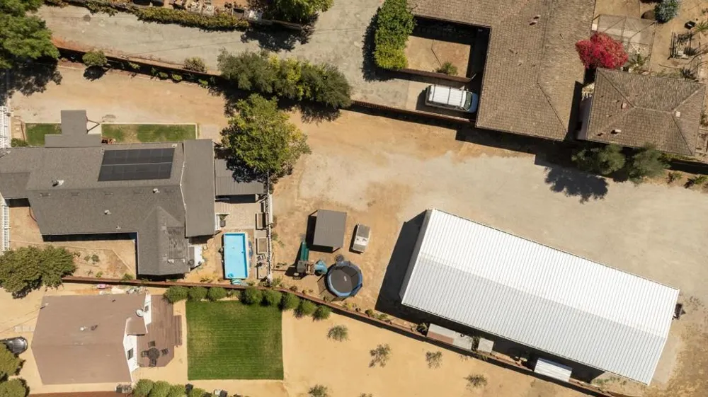 6860 F STREET Tres Pinos, CA 95075