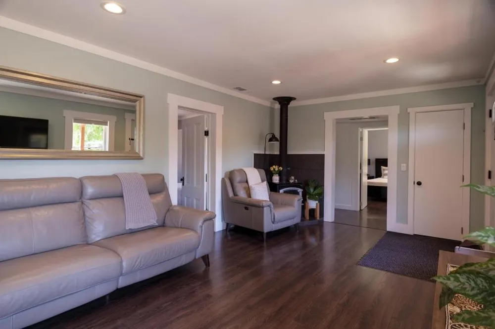 6860 F STREET Tres Pinos, CA 95075