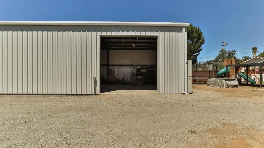 6860 F STREET Tres Pinos, CA 95075