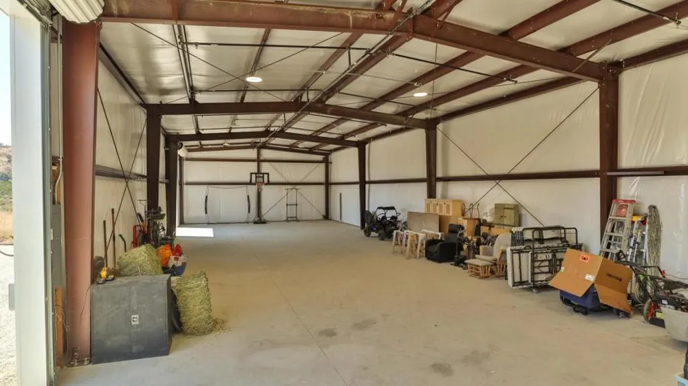 6860 F STREET Tres Pinos, CA 95075