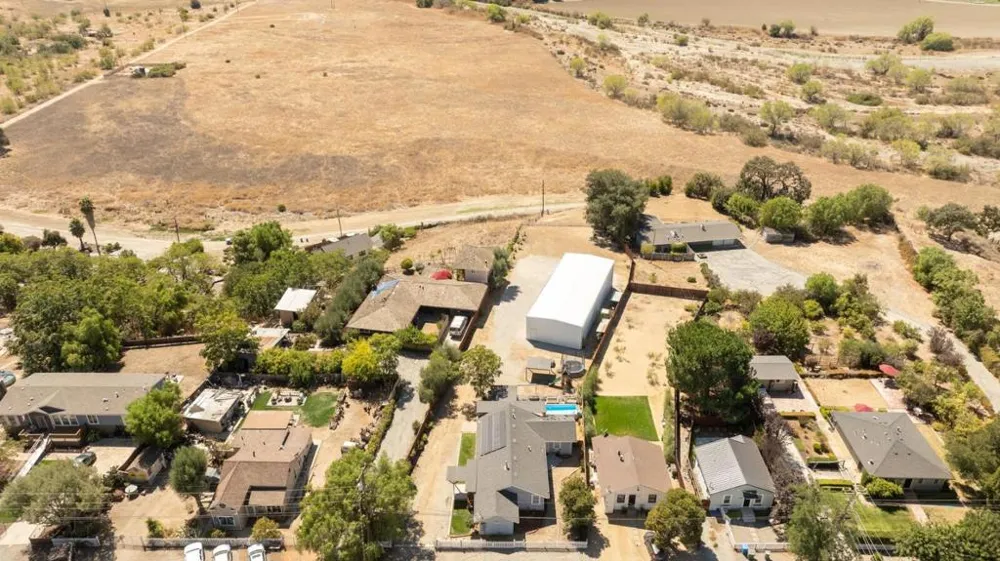 6860 F STREET Tres Pinos, CA 95075