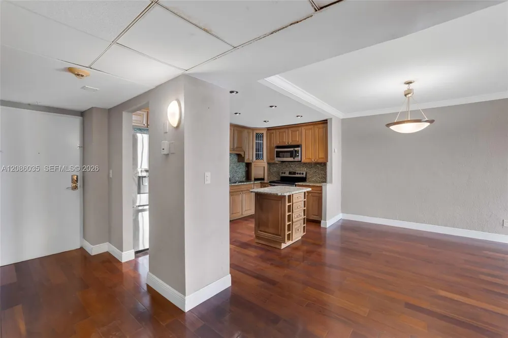 19390 Collins Ave #1520 Sunny Isles Beach, FL 33160