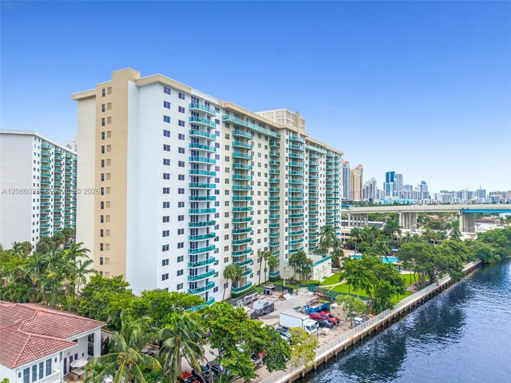 19390 Collins Ave #1520 Sunny Isles Beach, FL 33160