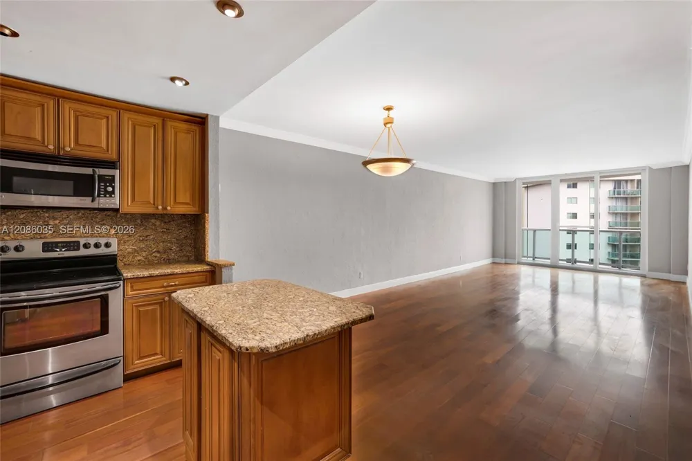 19390 Collins Ave #1520 Sunny Isles Beach, FL 33160