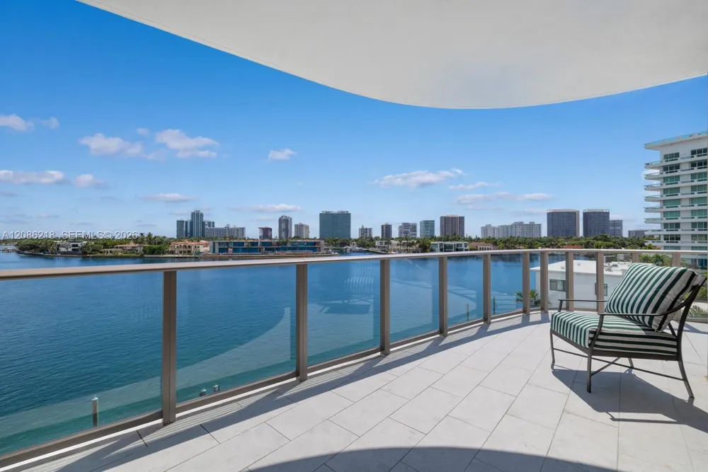 1135 103rd St #506 Bay Harbor Islands, FL 33154