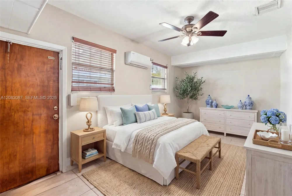 4750 NW 1st St Plantation, FL 33317