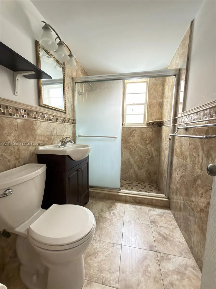 7336 Carlyle Ave #2 Miami Beach, FL 33141