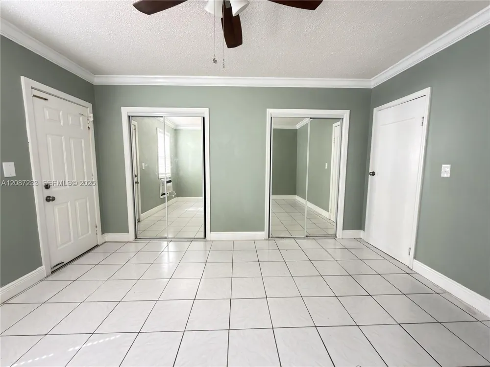 7336 Carlyle Ave #2 Miami Beach, FL 33141