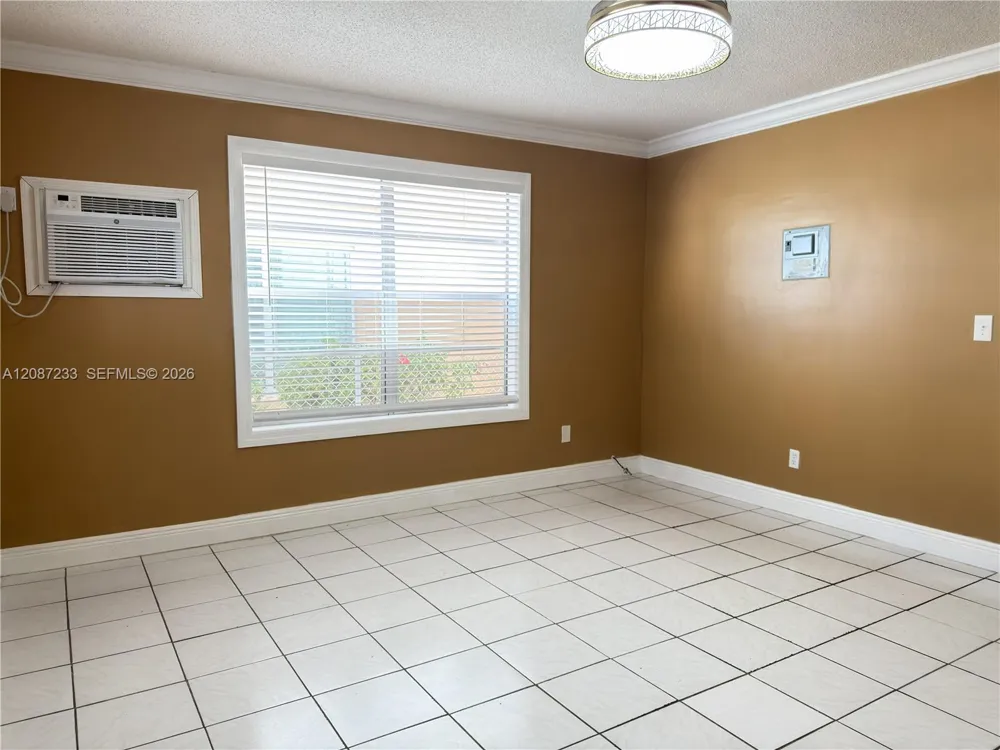 7336 Carlyle Ave #2 Miami Beach, FL 33141