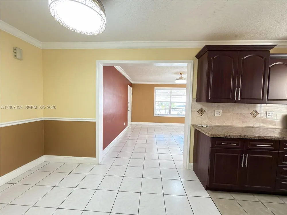 7336 Carlyle Ave #2 Miami Beach, FL 33141