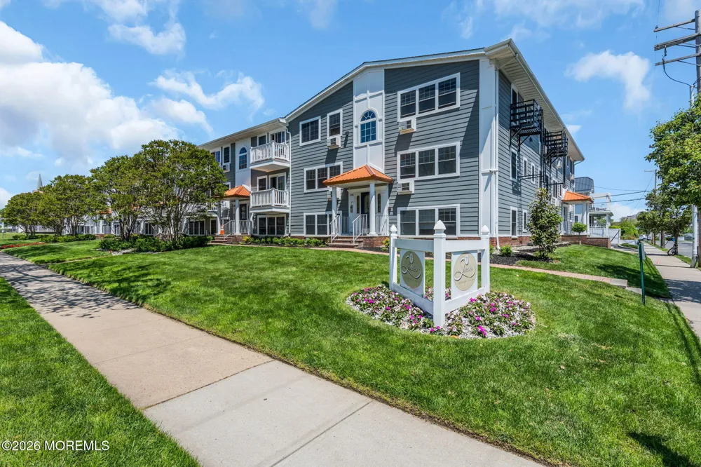 309 4th Avenue #204 Asbury Park, NJ 07712