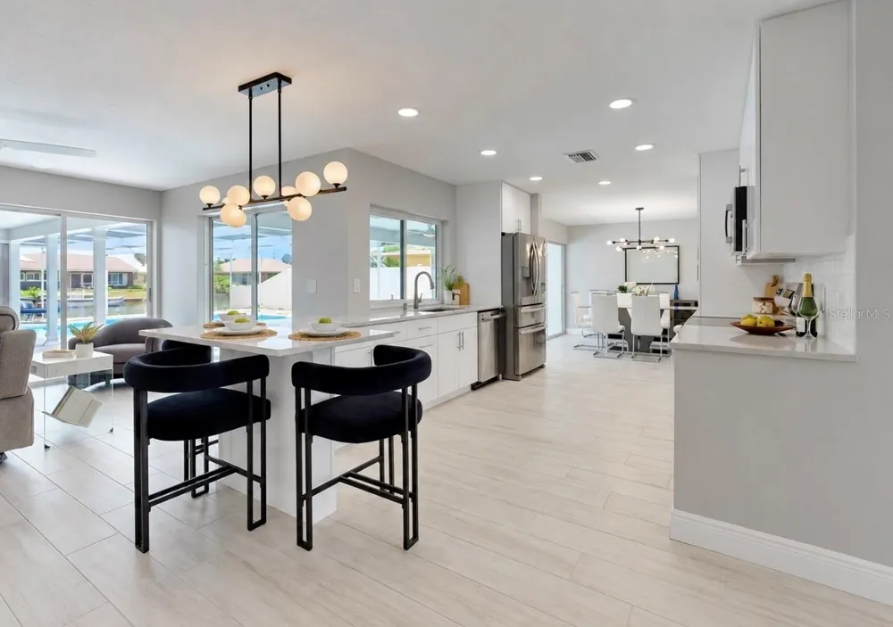 6315 WISTERIA LANE Apollo Beach, FL 33572