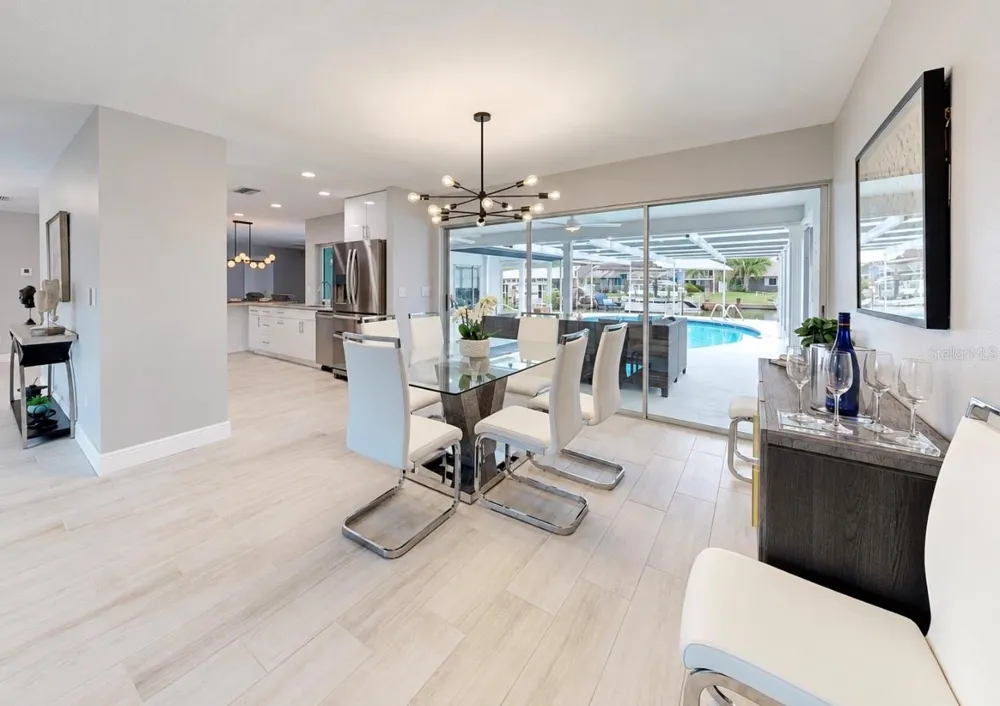 6315 WISTERIA LANE Apollo Beach, FL 33572