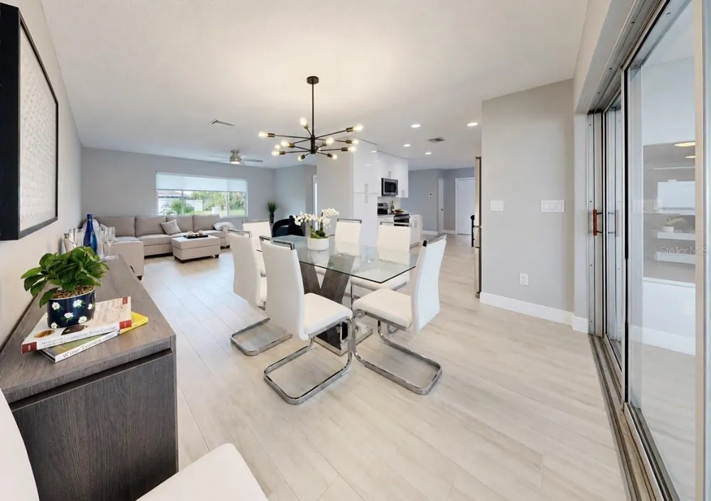 6315 WISTERIA LANE Apollo Beach, FL 33572