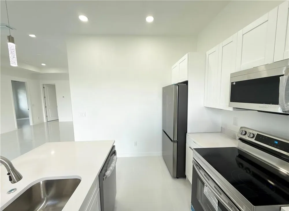 4332 NW 32ND STREET Cape Coral, FL 33993