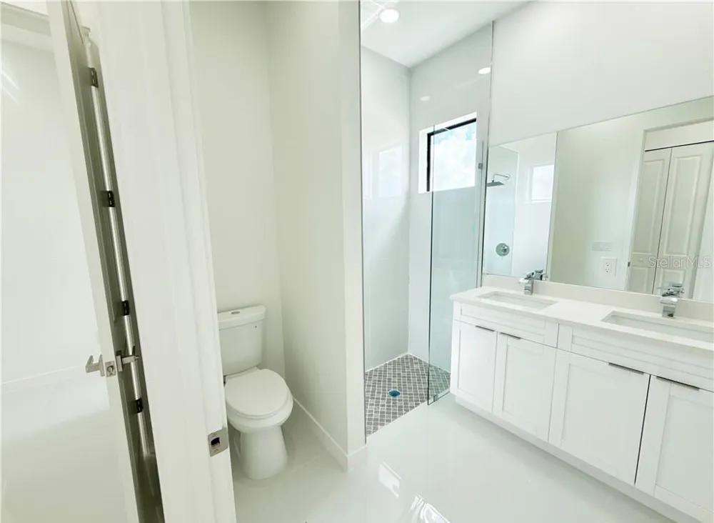 4332 NW 32ND STREET Cape Coral, FL 33993